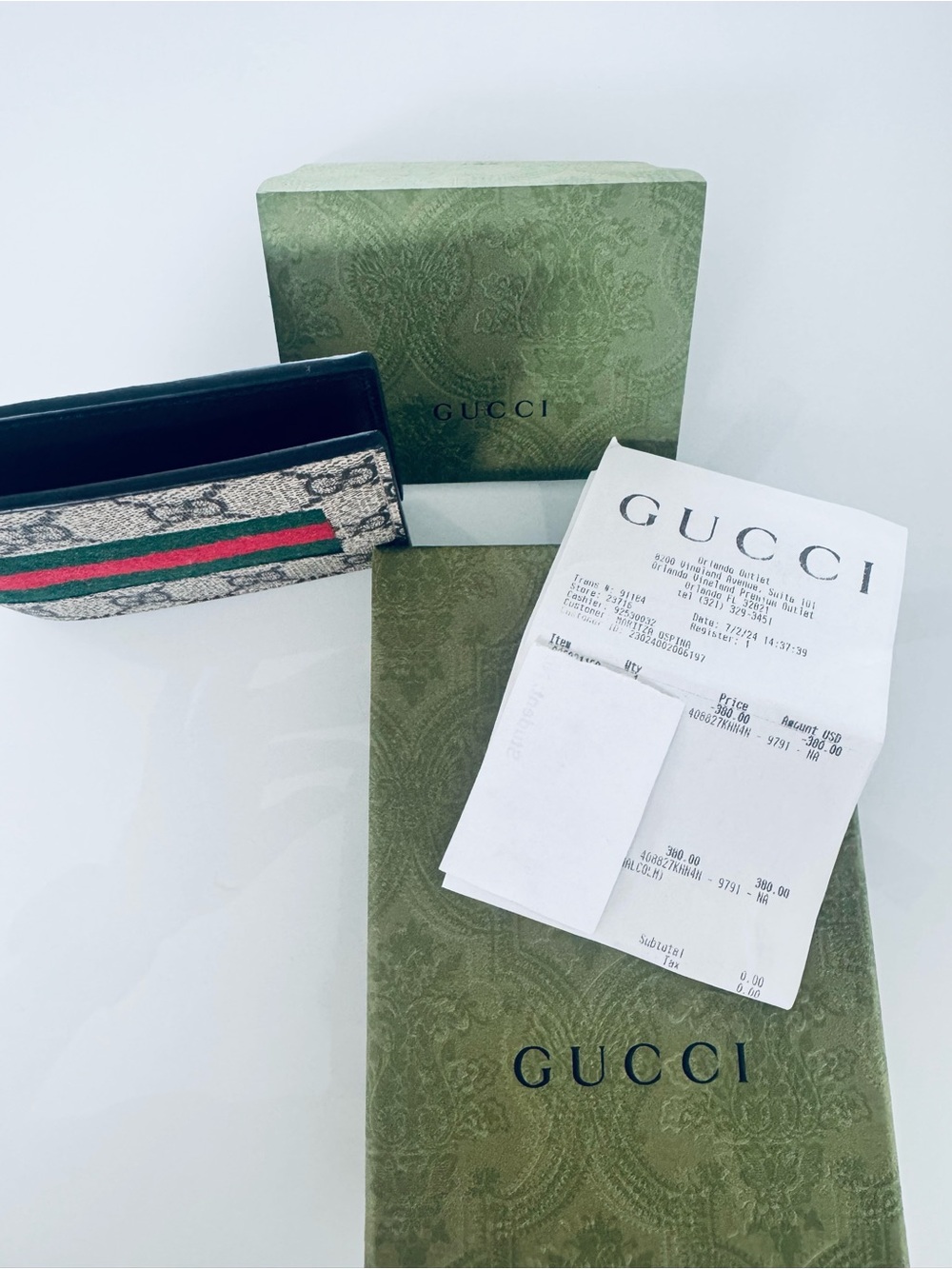 Gucci Beige GG Supreme Cardholder with Green and Red Web Stripe